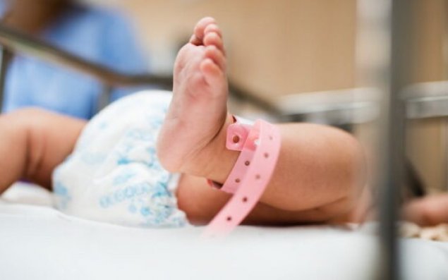 İranda uşaqlara türk mənşəli ad qoyulması qadağan edildi