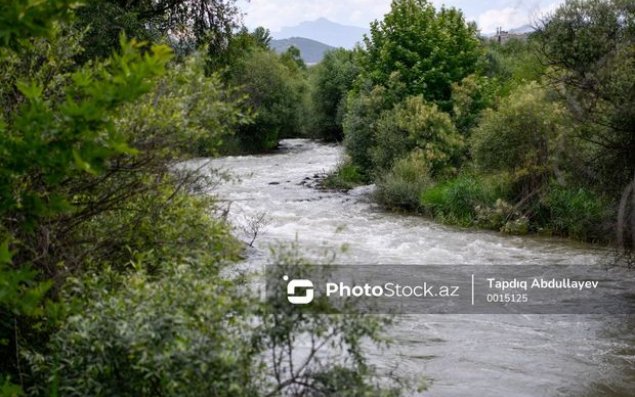 İşçi Qrupu: “Oxçuçayın çirkləndirmələr üzrə göstəriciləri sistemləşdirilir”