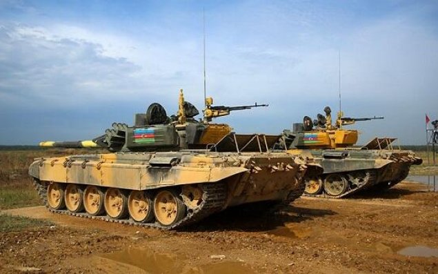 Tankçılarımız “düşmən” hədəflərini məhv etdi - Video