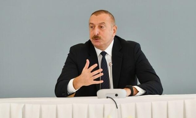 İlham Əliyev Zirvə görüşündə iştirak edir