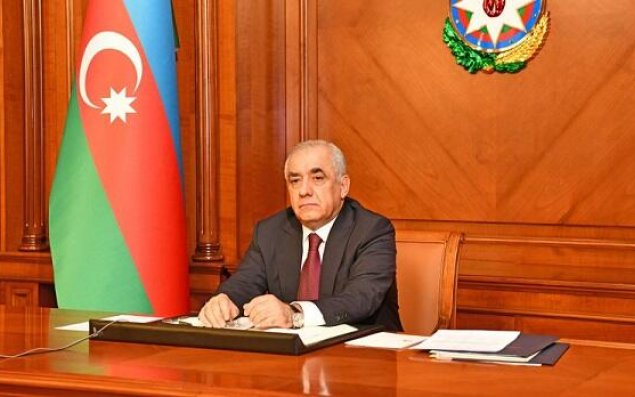 Əli Əsədov Nobel laureatı ilə görüşdü