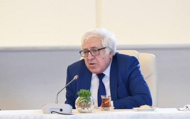 Anar orden ilə təltif edildi