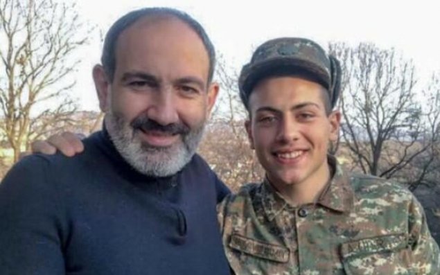 Paşinyanın oğluna HÜCUM EDİLDİ