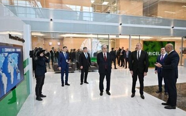 İlham Əliyev Astana Beynəlxalq Maliyyə Mərkəzində - Foto