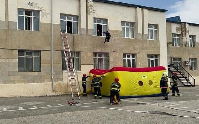 FHN 286 nömrəli məktəbdə təlim keçirildi