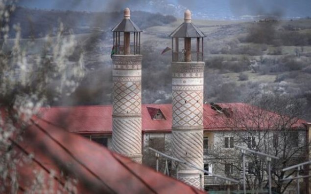 Prezident Yuxarı Gövhər Ağa məscidinin açılışında