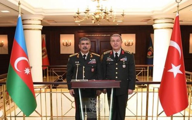 Zakir Həsənov Akarla təlimləri izlədi