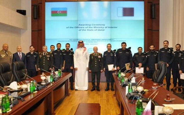 Kəmaləddin Heydərov qətərli zabitlərə sertifikatlar verdi