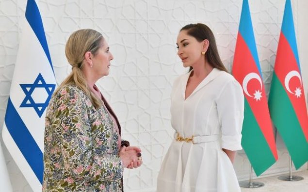 Birinci xanımlar Muzey Kompleksində...