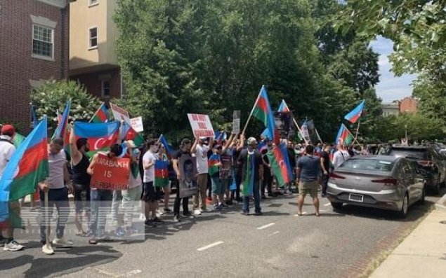 ABŞ-da Ermənistanın hərbi təxribatlarına qarşı aksiyası...