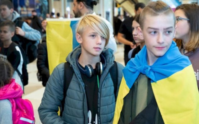 Ukraynalı uşaqlar Azərbaycana GƏTİRİLİR