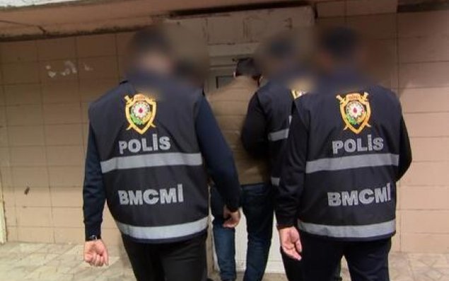 Yarımstansiyadan oğurluq edən dəstə saxlanıldı