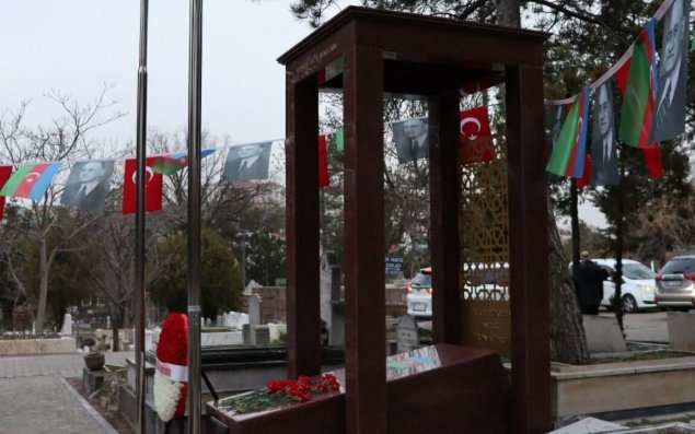 Rəsulzadənin məzarı abadlaşdırıldı 