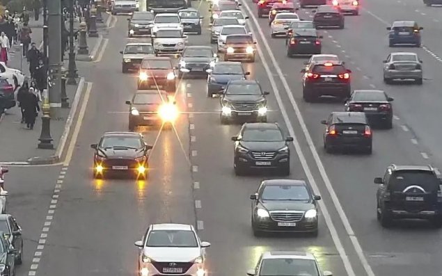 Bakının bir sıra yollarında tıxac yaranıb