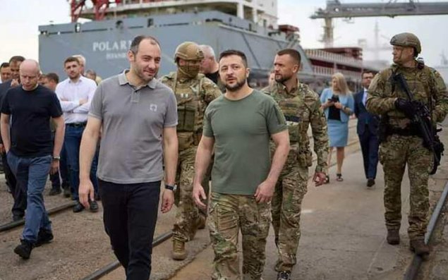 Ukraynanın xilası üçün Zelenski getməlidir - Friman