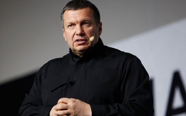 Rusiyalı təbliğatçı Vladimir Solovyovun verilişi Ermənistanda başqa proqramla əvəzlənəcək