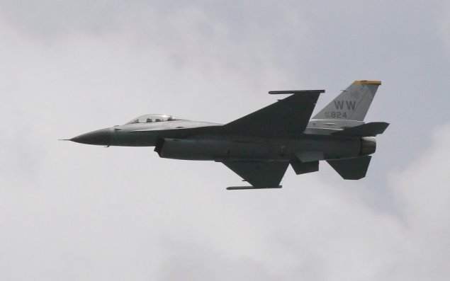 ABŞ F-16-sı qəzaya uğradı