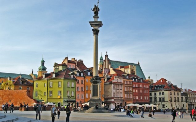 Bu Avropa ölkəsində sinaqoq təhqir olundu 