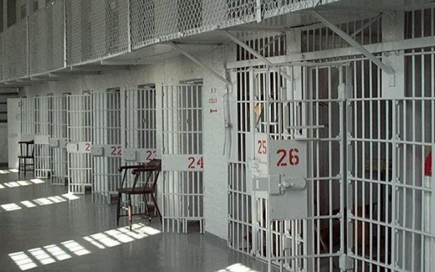 28 min pulu bu vədlə ələ keçirdi, həbs edildi