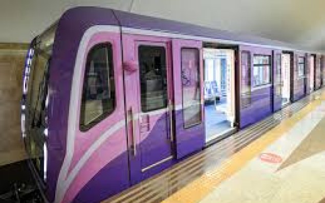 Bakı metrosunun vaqonları rənglənəcək