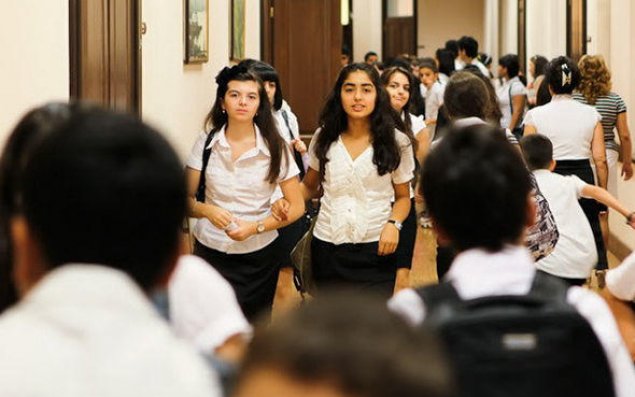 Müəllimlərə daha bir qadağa!