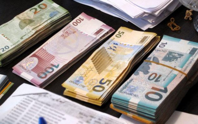 Bu müəllimlər 1300 manat maaş alacaq