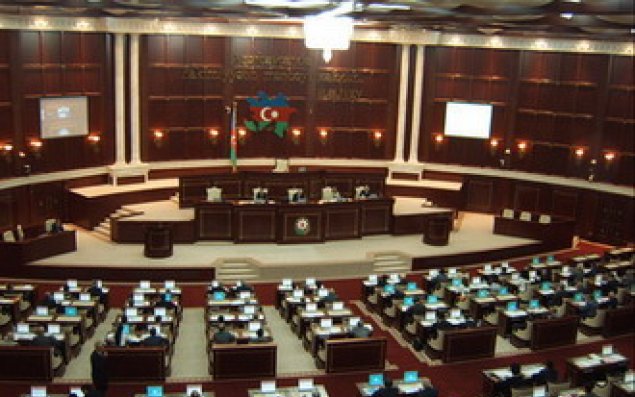 Onlara verilən təqaüdün məbləği iki dəfə azaldılır