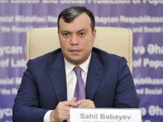 Sahil Babayev: Bu gün əmək bazarında böyük sayda ixtisassız işçi qüvvəsi var