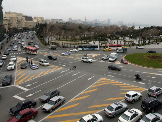 Bakının bütün yolları tam olaraq açıldı - Rəsmi