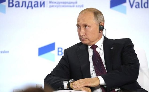 Putin həbs olunmaqdan qorxdu, bu ölkəyə getmədi