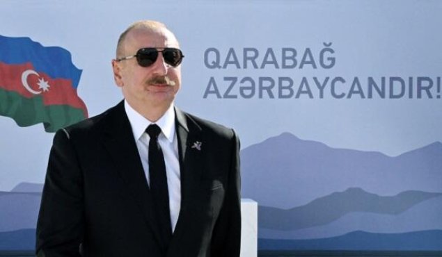 İlham Əliyev Zəfər parkında