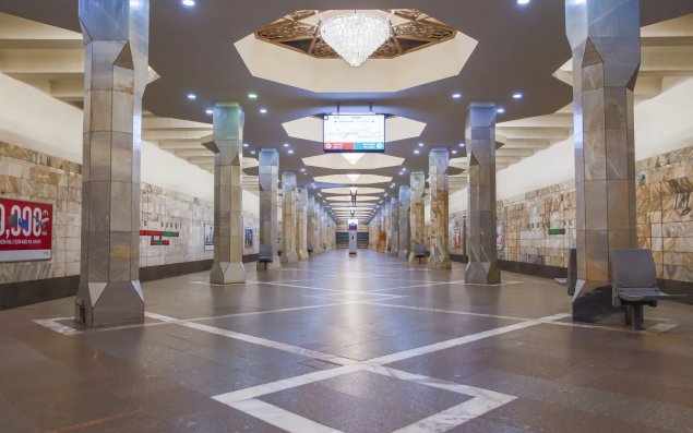 Metronun Memar Əcəmi stansiyasının keçidində təmirə başlanılıb