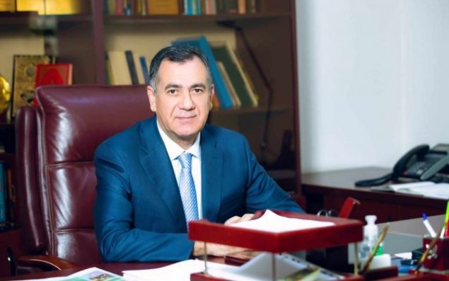 Azərbaycanda hakimlərin ömürlük təyin olunması təklif edilib