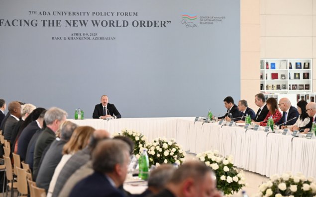 Azərbaycan Prezidenti: Sülh sazişinə gəldikdə, top ermənilərin tərəfindədir