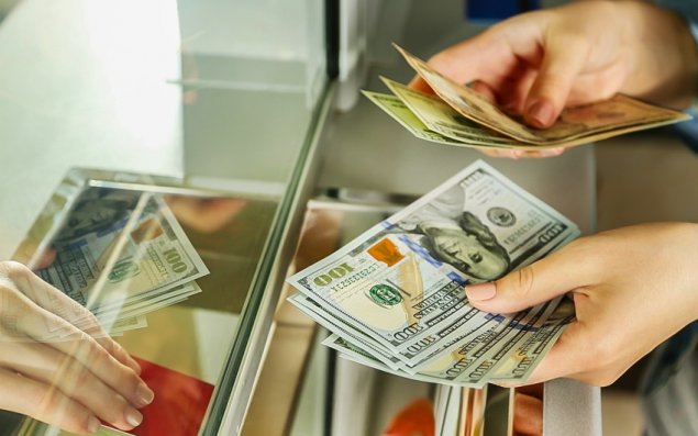 ARDNF valyuta satışını 32 % artırıb