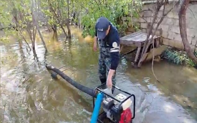 FHN: Su basmış bir çox ərazilərdə işlər yekunlaşıb - VİDEO - FOTO
