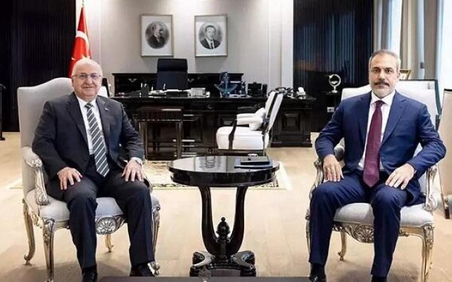 Fidan və Gülər Pakistana gedir