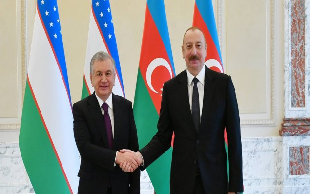 Azərbaycan Prezidenti Şavkat Mirziyoyevə zəng edib