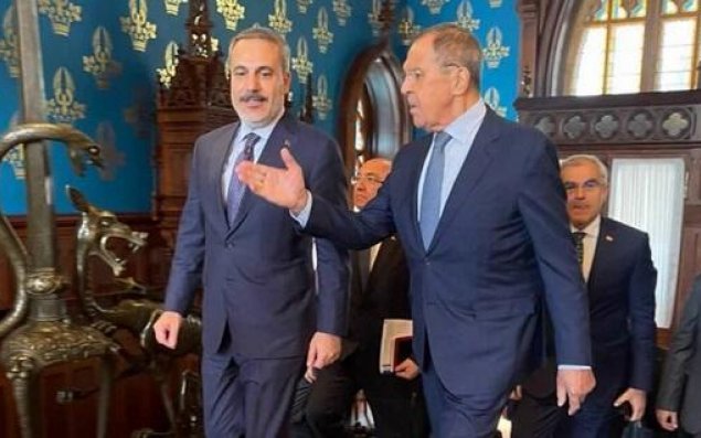 Fidan Lavrovla Ukraynanı müzakirə etdi