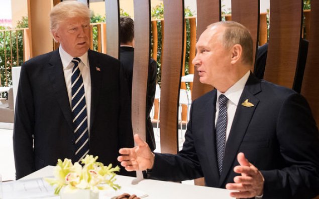 Tramp oyun qaydalarını dəyişdi, Putin masaya oturur
