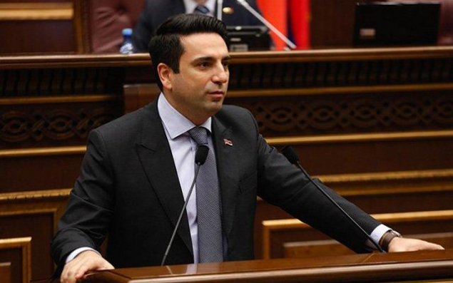 Simonyan: Onlar Paşinyandan qorxurlar