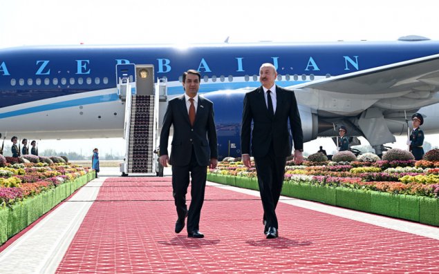 Prezident İlham Əliyev Tacikistana səfərə gəlib - FOTO