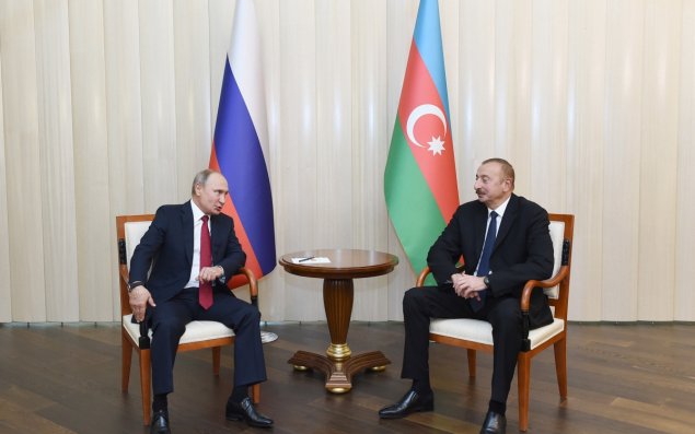 Azərbaycan və Rusiya prezidentlərinin təkbətək görüşü keçirilir -FOTO