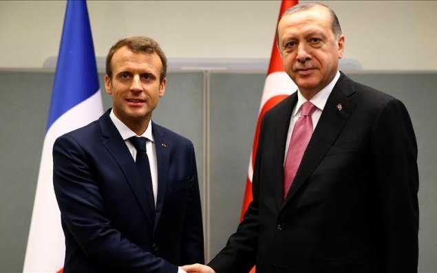 Ərdoğan Makronla görüşdü