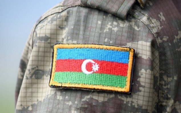 Hərbi qulluqçular əyani təhsil müddətində sərəncamda olacaqlar