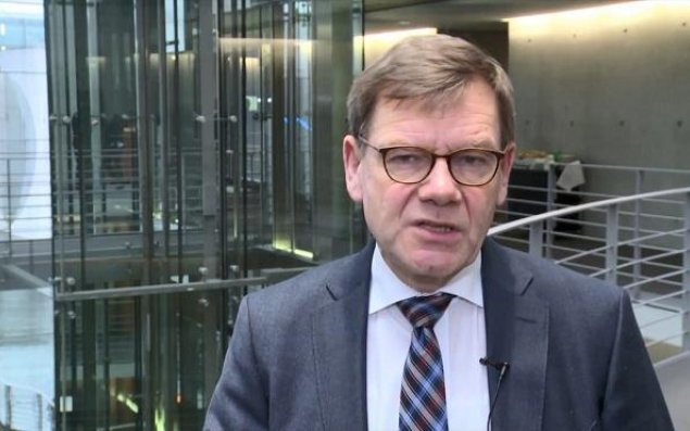 Berlindən Tramp-Putin görüşünə reaksiya: Alqışlayırıq