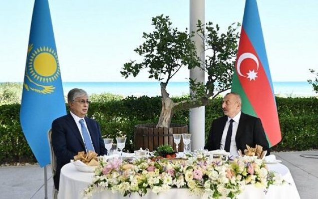 Tokayevdən Əliyevə: Sizin güclü liderliyinizlə...