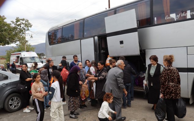 Xocalının Təzəbinə kəndinə daha 12 ailə köçürüldü