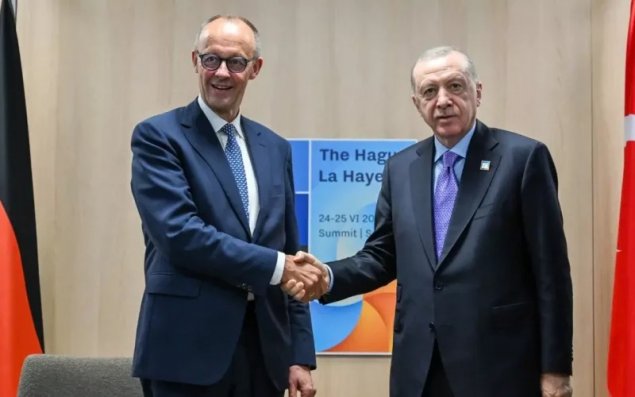 Merts Türkiyədə səfərdədir