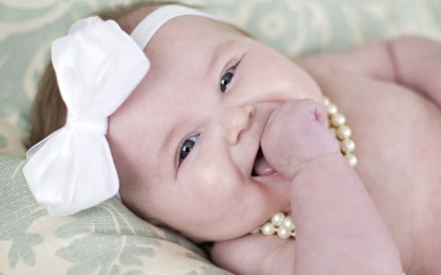 Övladlığa uşaq götürən subay şəxslərin sayı açıqlandı